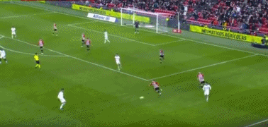 乌度卡：控卫是最难打的位置之一，阿门需要在攻传之间找平衡