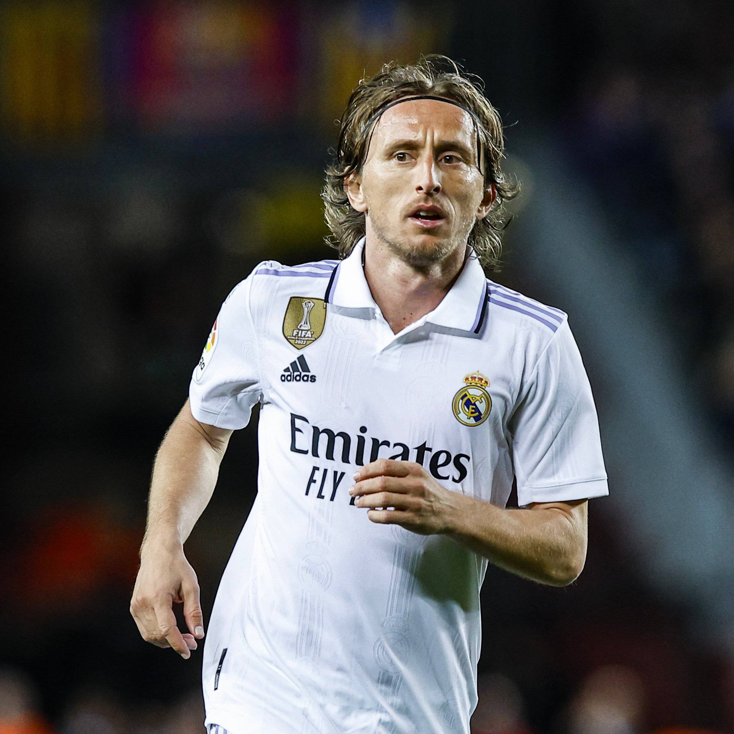 意媒：邓弗里斯的伤势不必过多担忧，预计可出战米兰德比