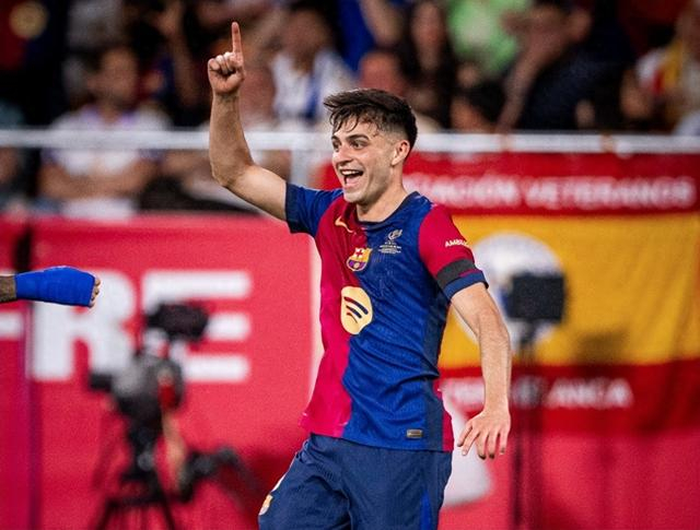 意媒：诺丁汉森林预计周二与尤文接触，以敲定道路的转会