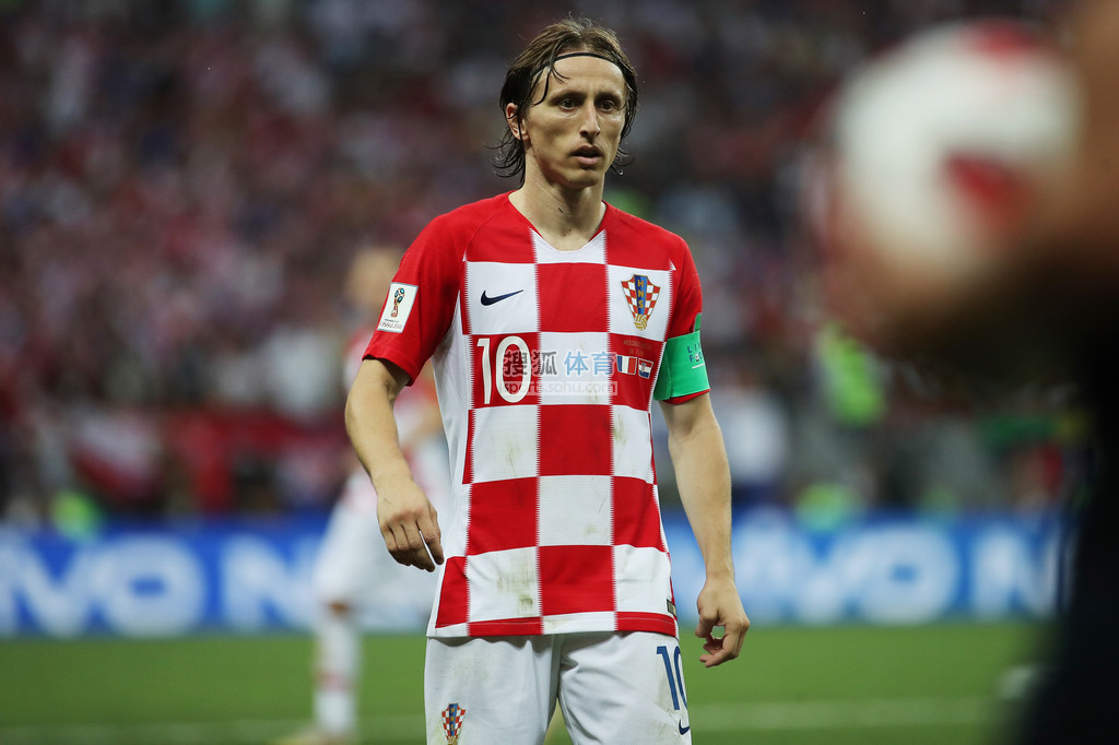 顶替贾秀全，吉林日报：前国脚李尧出任长春大众卓越女足主帅